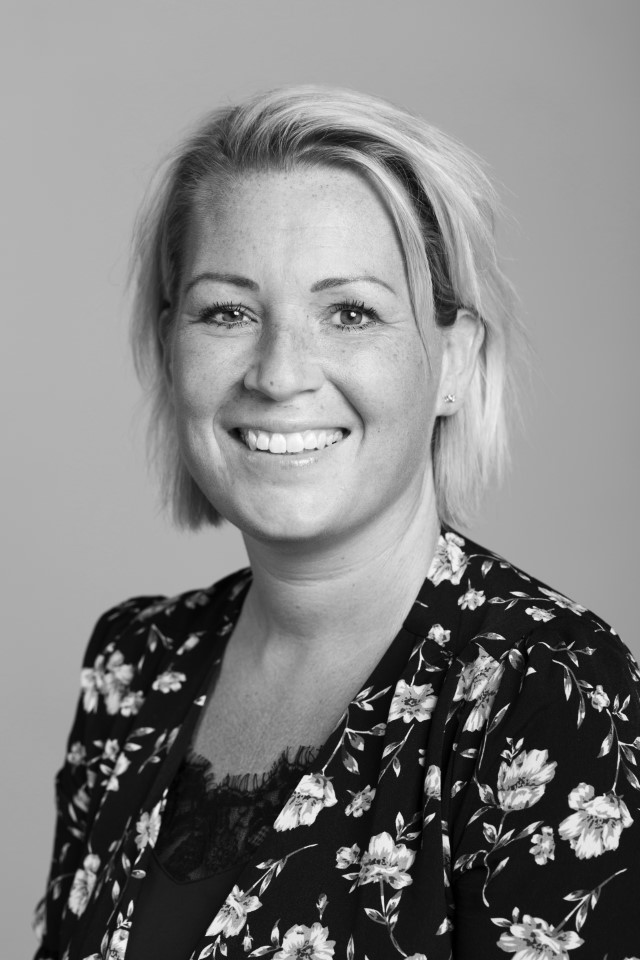Charlotte H. Larsen (Custom)
