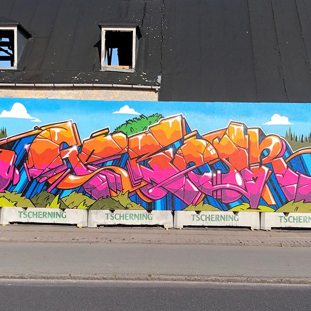 Grafitti hold. Billede af væg malet med graffiti